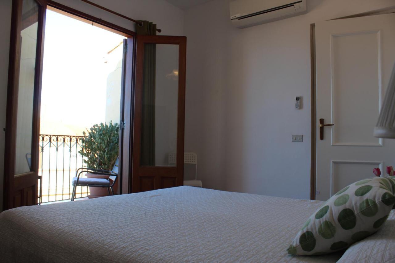 Casa Di Anna Lejlighed Cefalù Eksteriør billede